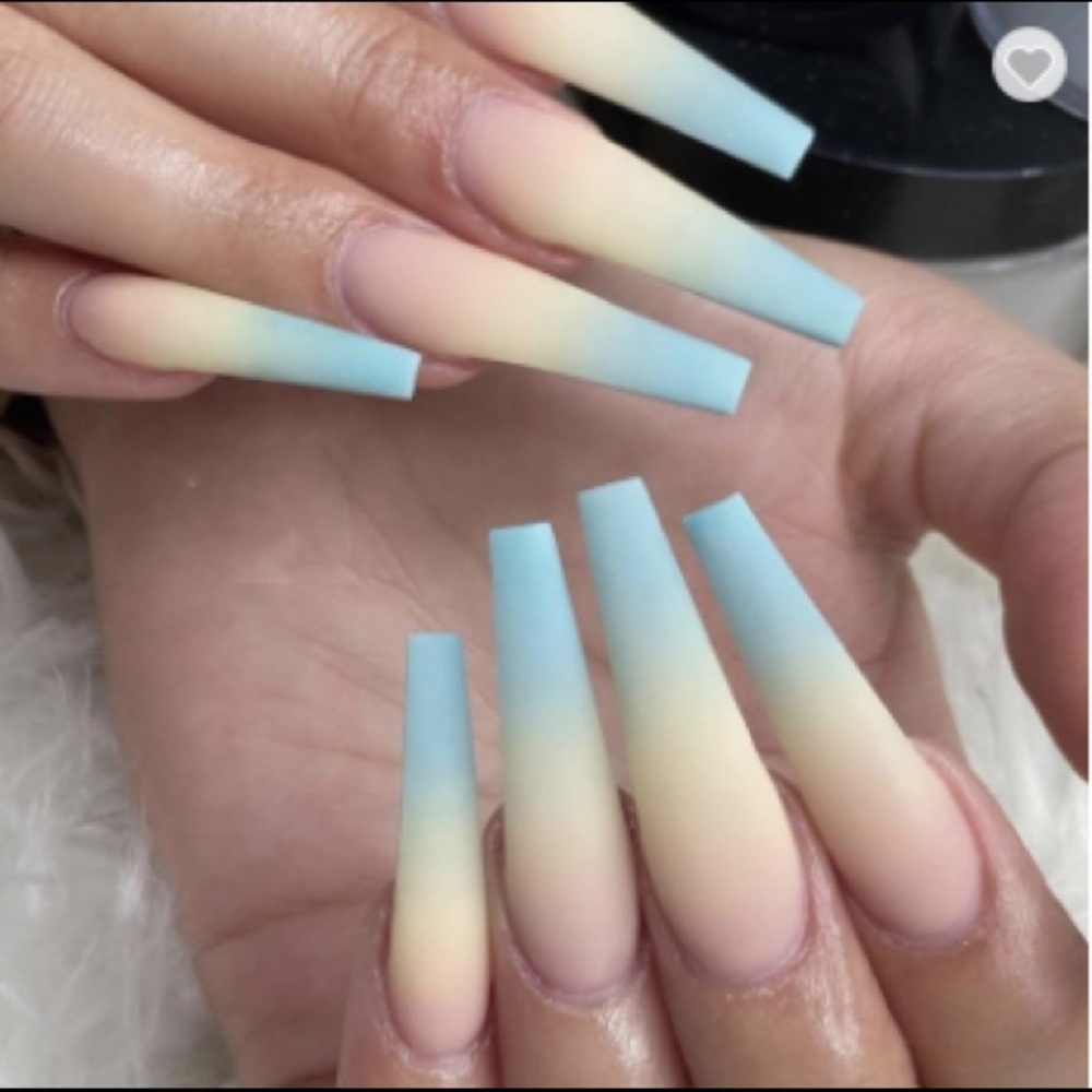 Sunset Blue Ombr Press On Nails